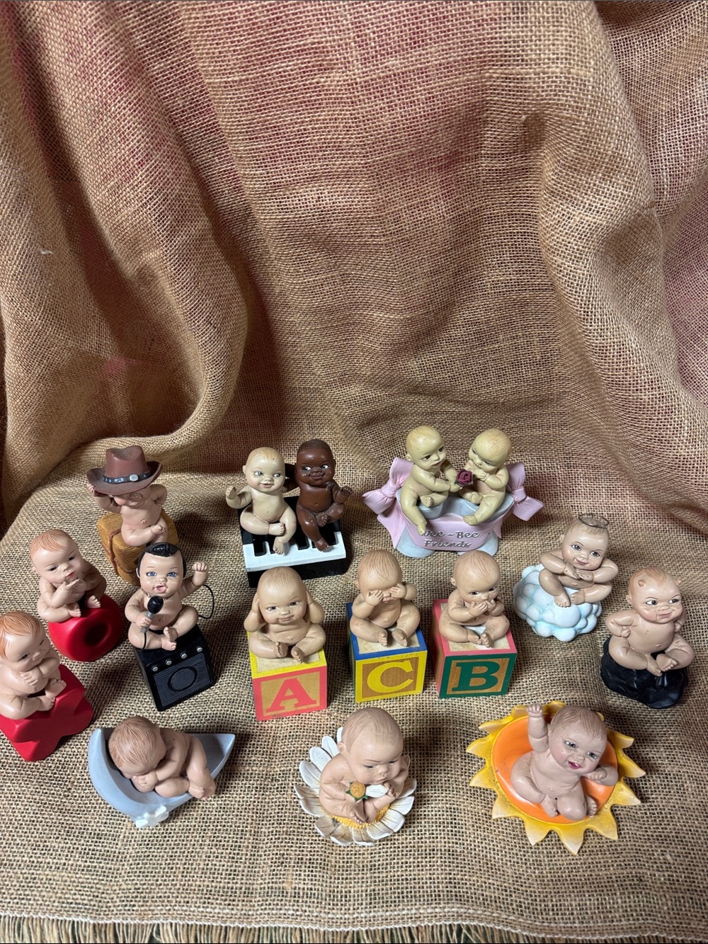 Marie Osmond Wee-Bee’s Set - lot of 16